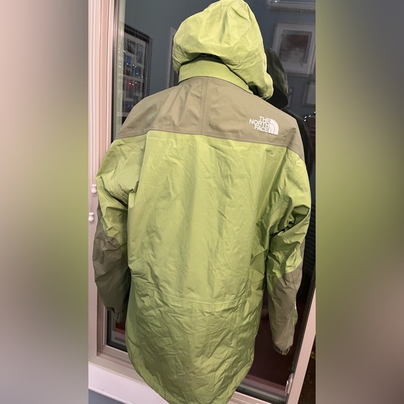 The North Face Summit Series Gore-Tex XCR Women's Ski Snowboard Winter Jacket - Picture 2 of 15